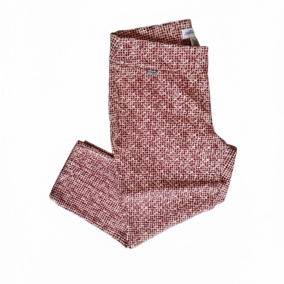 Peck & Peck Pants - Peck & Peck Red Patterned Cropped Pants